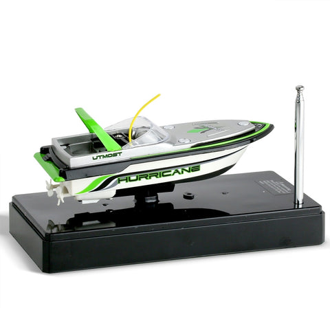 Speedboat - Green
